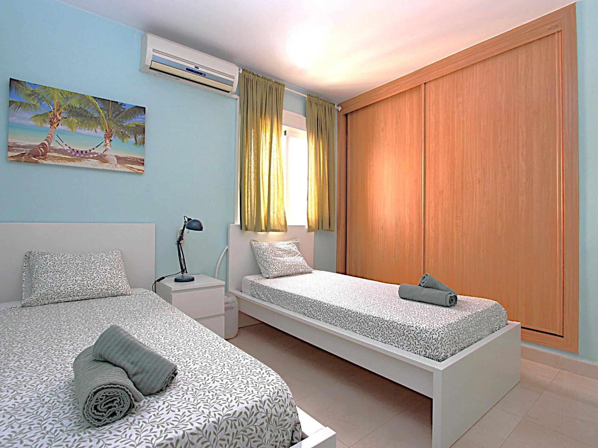 Luxury Apartment Holiday Rental Ne Nerja Ngoại thất bức ảnh